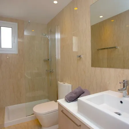 Apartament Luxury By The Sea Limassol